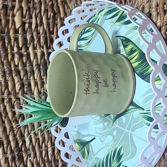 B|Harbor be happy think happy mug - Picture 1 of 5